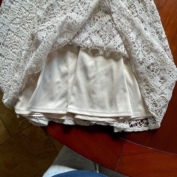 London Times Crocheted and Lined A-Line Dress, Size 8 - Picture 8 of 10